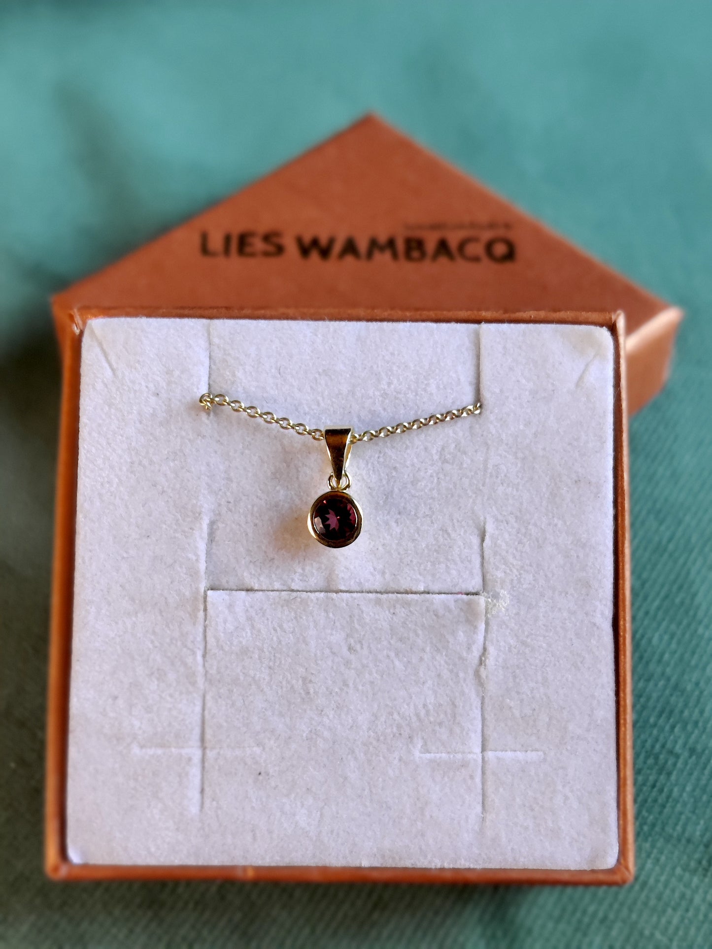 Hanger in 14k geel goud met Toermalijn - Okta
