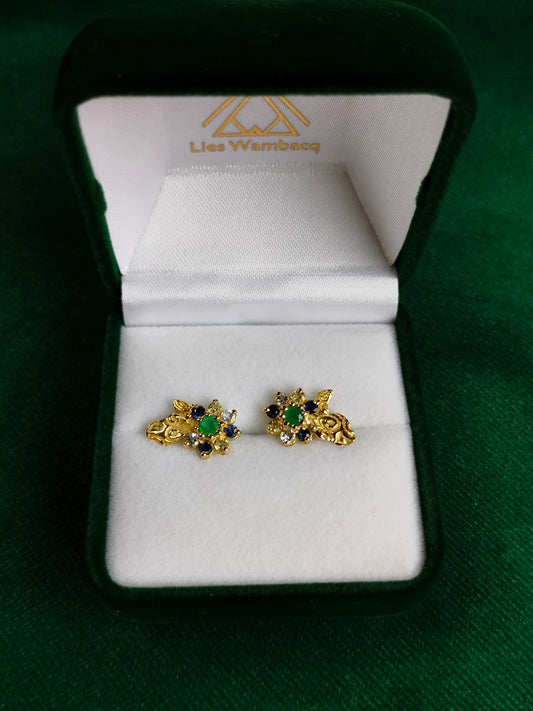 Oorbellen in 18k geel goud met smaragd, aqua, saffier en peridoot: Liene