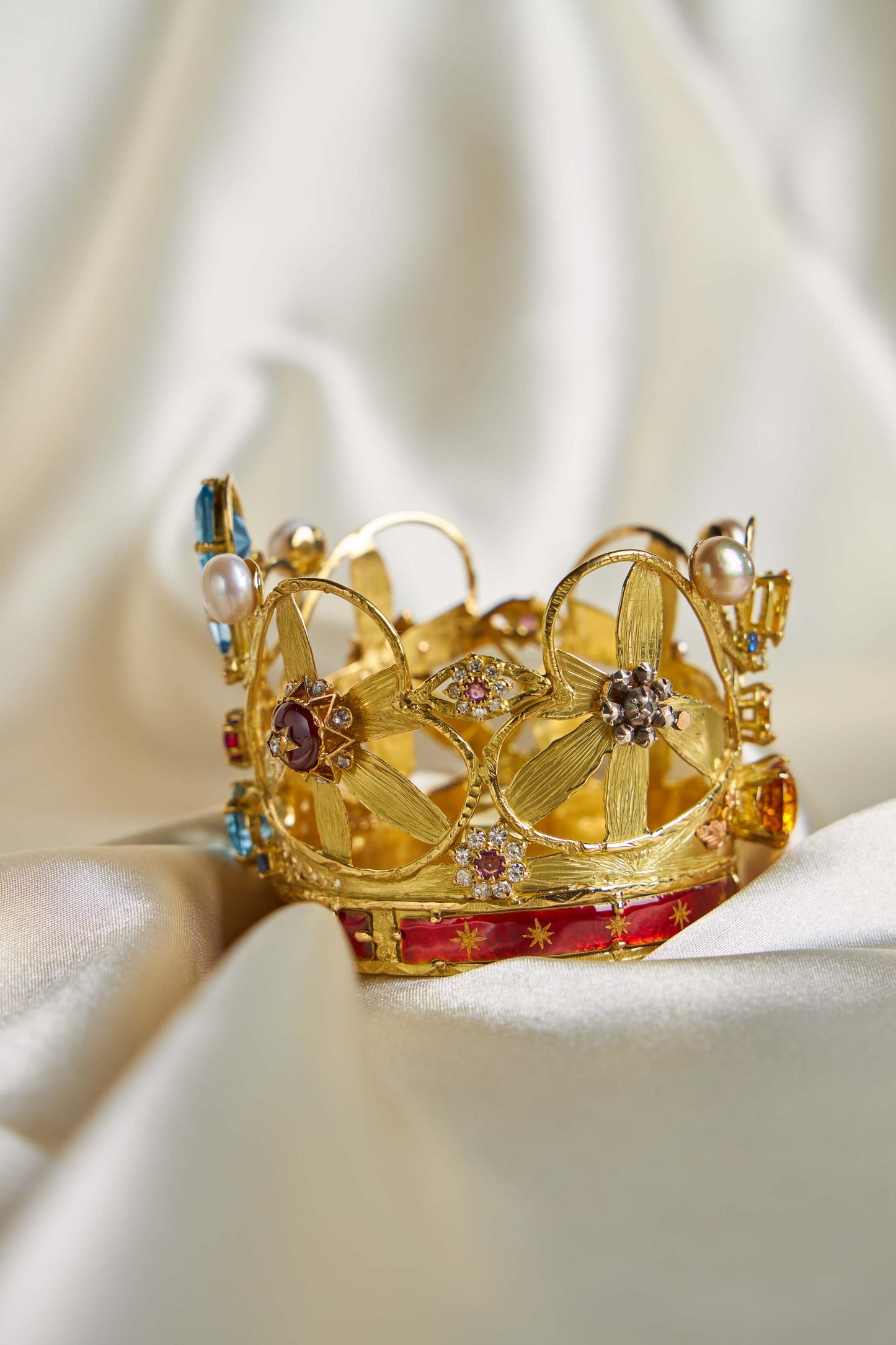 Kroon voor Maria van Scherpenheuvel.