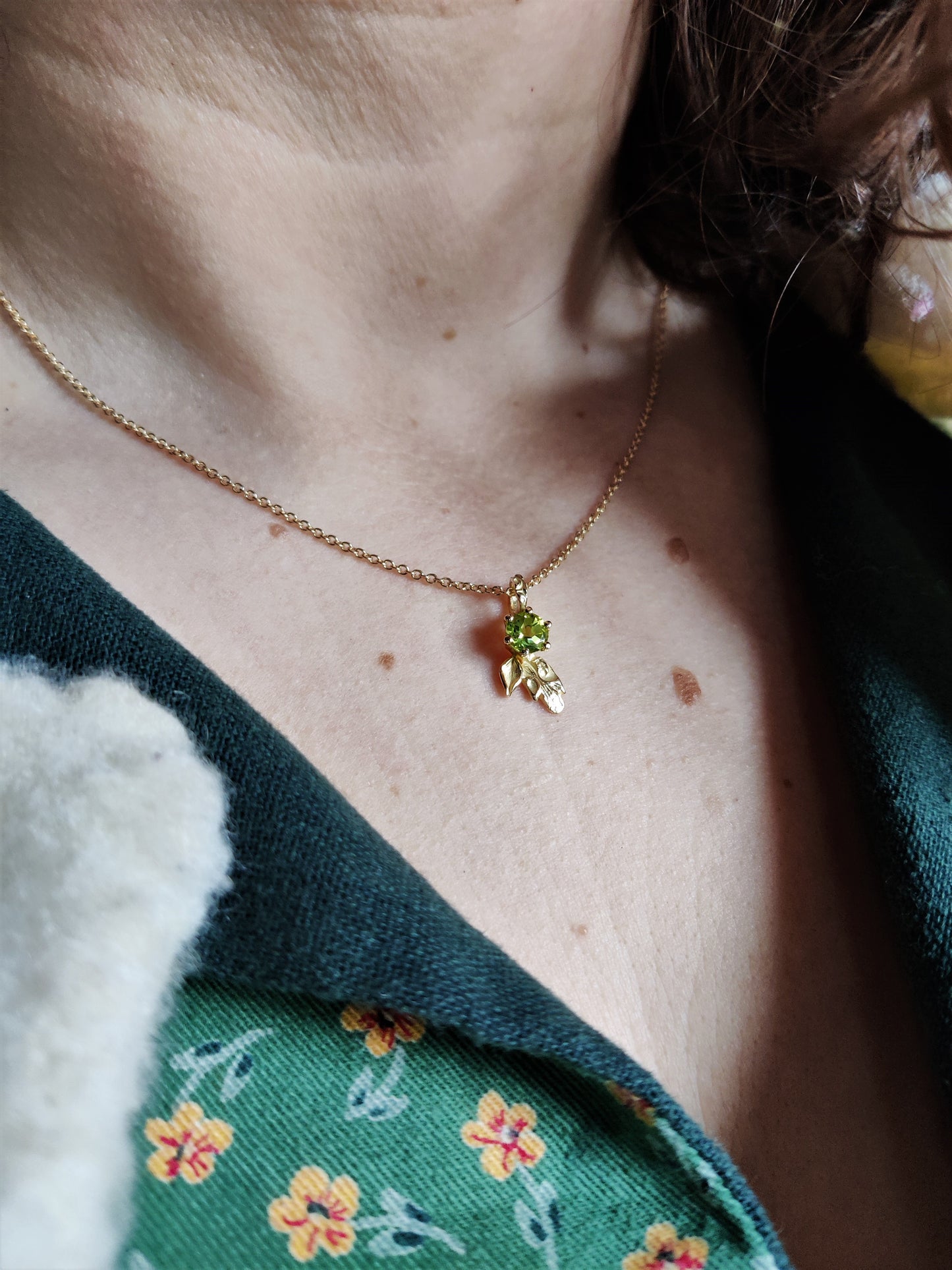 Hanger in 18K geel goud met groene peridoot - Sien
