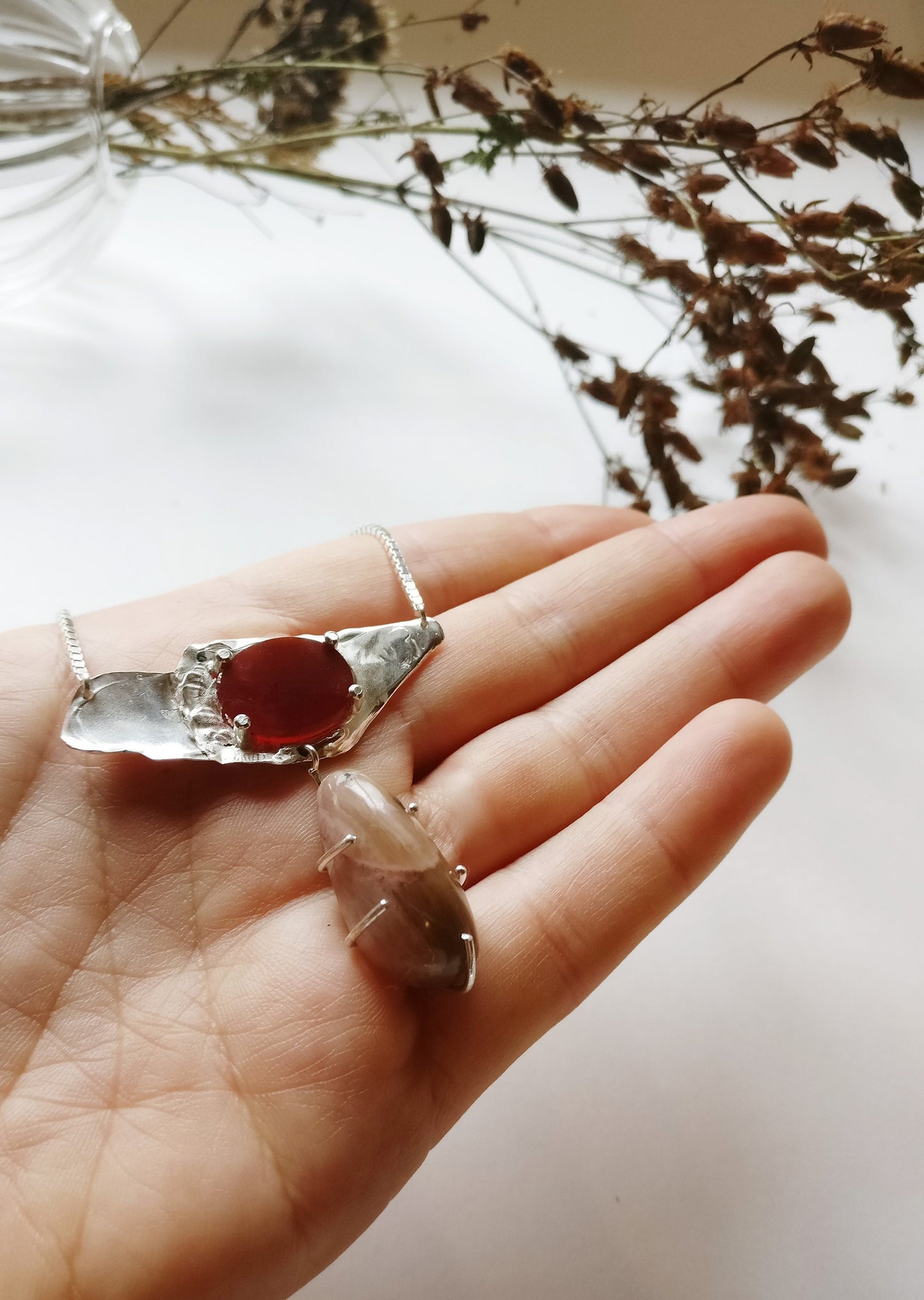 Ketting in zilver met oranje carneool en roze jaspis: Carneool