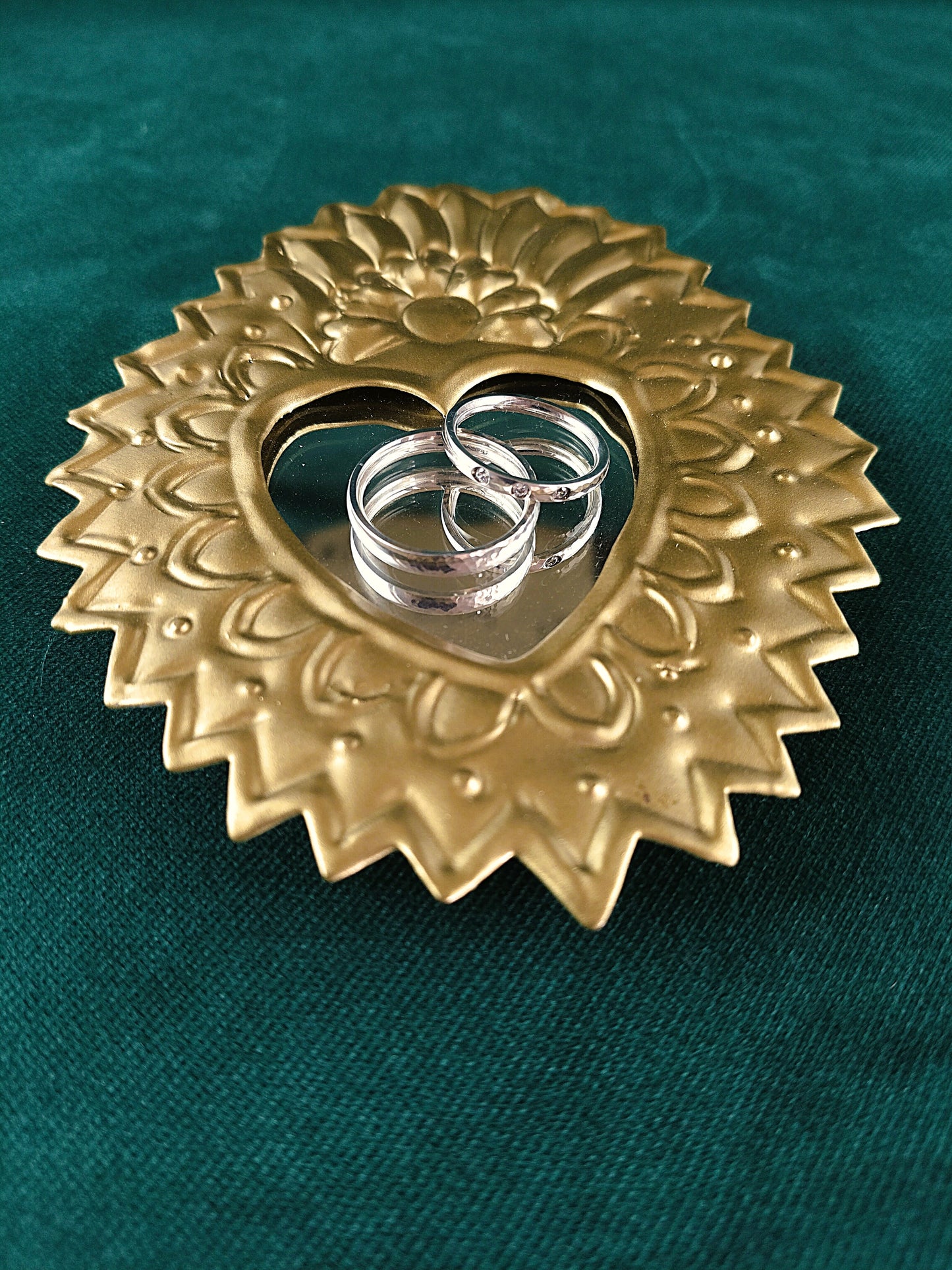 Trouwringen in 18k wit goud met diamant: Harry en Meghan