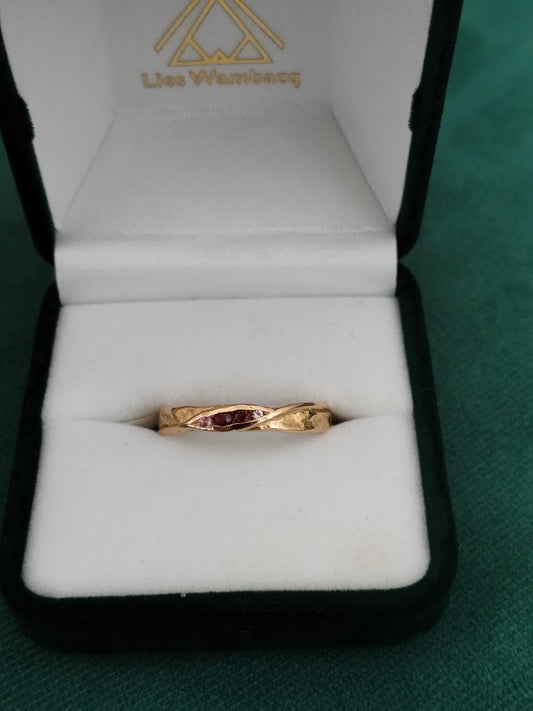 Ring in 18K rosé goud met robijn, granaat, roze saffier en roze toermalijn: Veraline