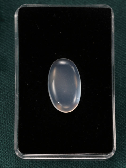 Maansteen cabochon