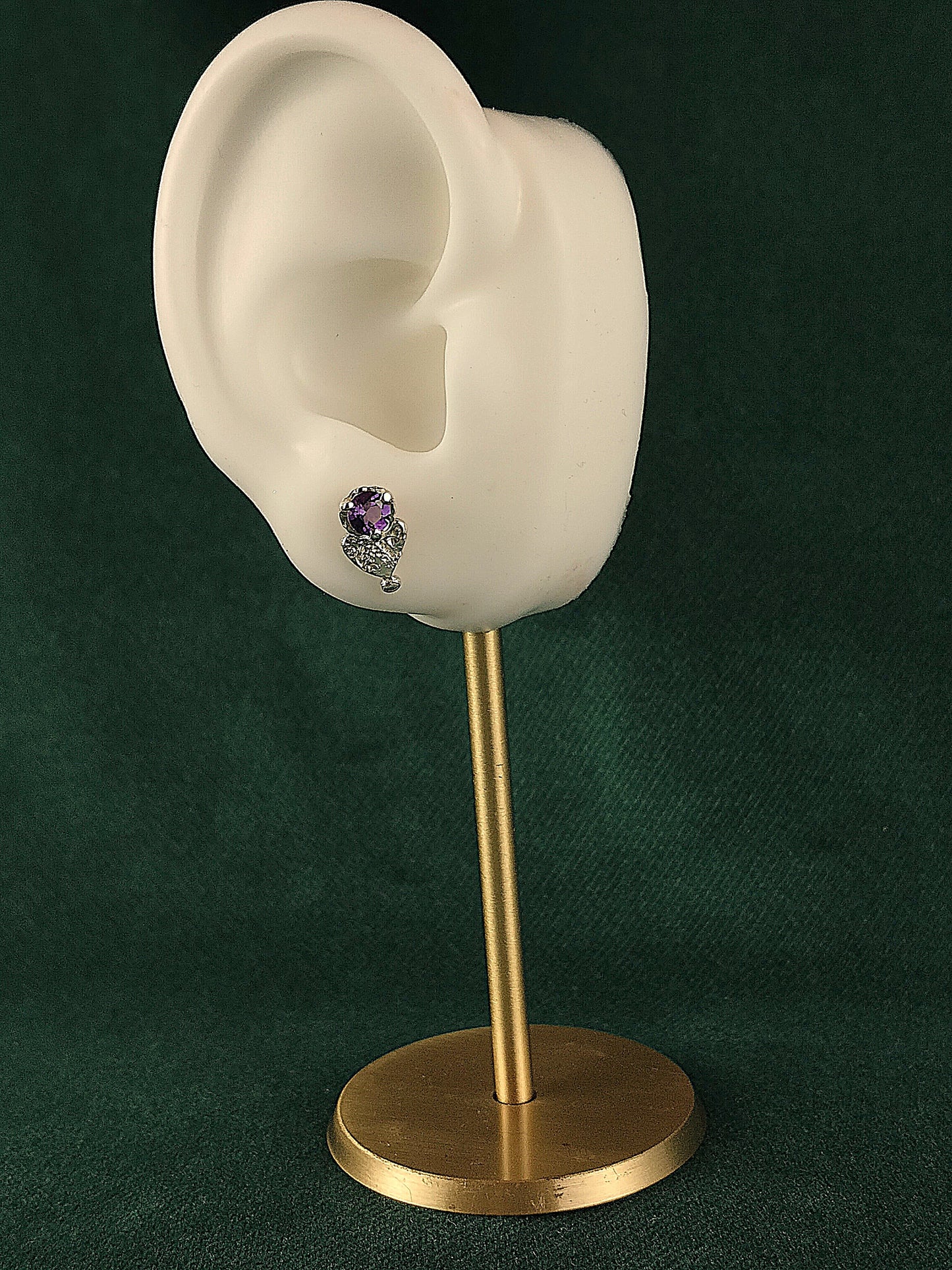 Oorbellen in het zilver met amethist: Love