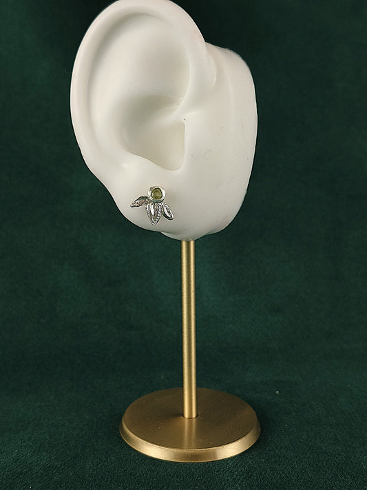 Oorbellen in het zilver met peridoot: Ivy