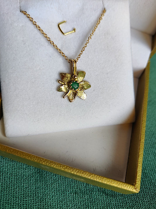 Hanger in 18k geel goud met smaragd - Else