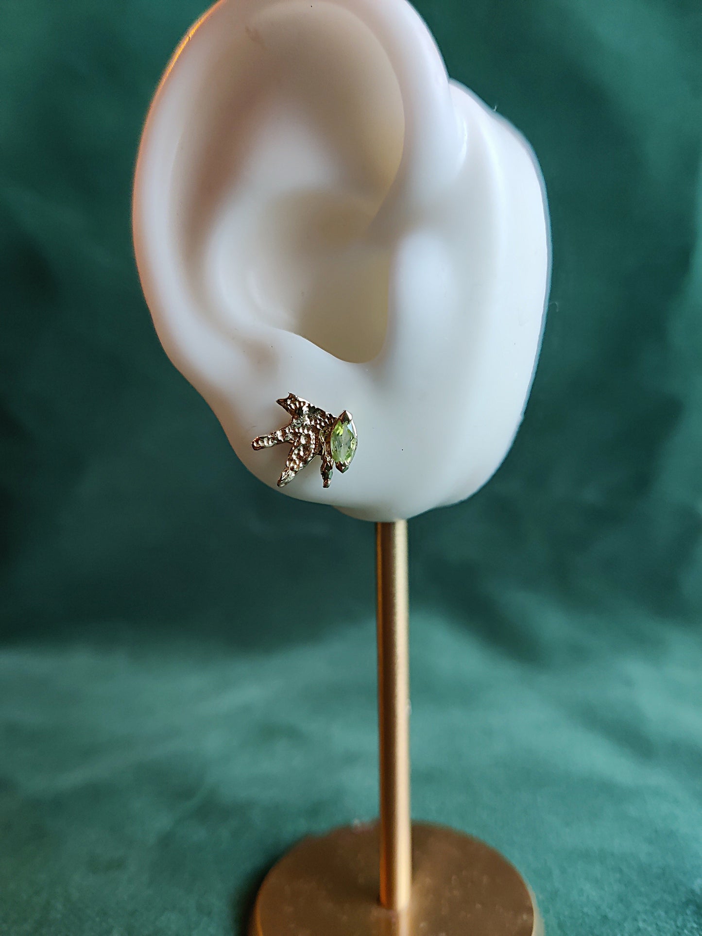 Oorbel in 14k geel goud met peridoot - Isaure