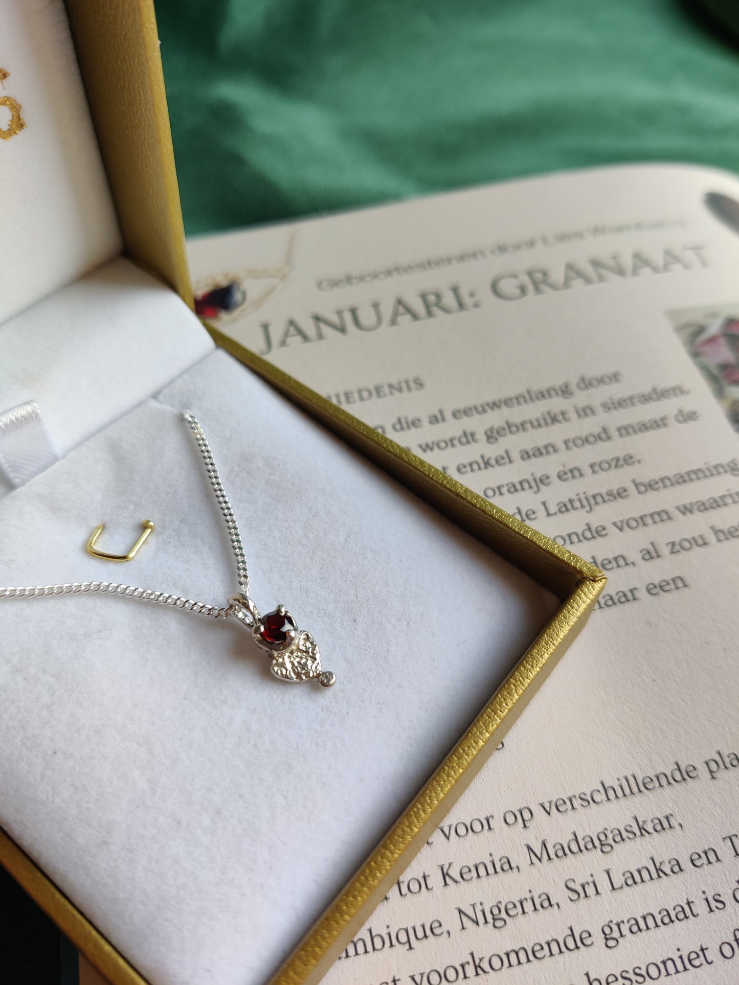 Hanger en ketting in zilver met geboortesteen - Love (alle maanden)