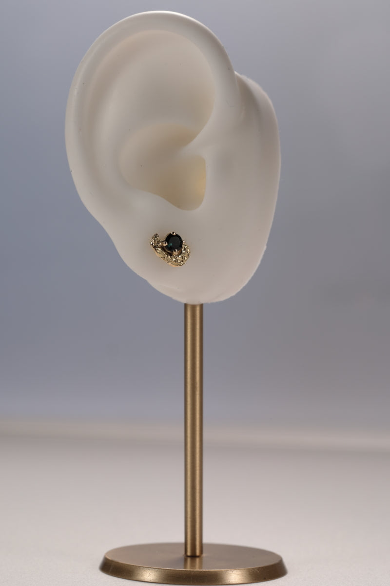 Oorstekers in 18k geelgoud met toermalijn en diamant - Eloise