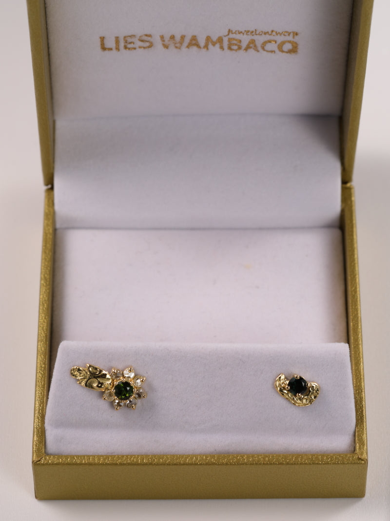 Oorstekers in 18k geelgoud met toermalijn en diamant - Eloise