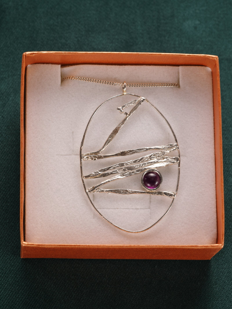 Zilveren ketting en hanger met amethist: Aleida