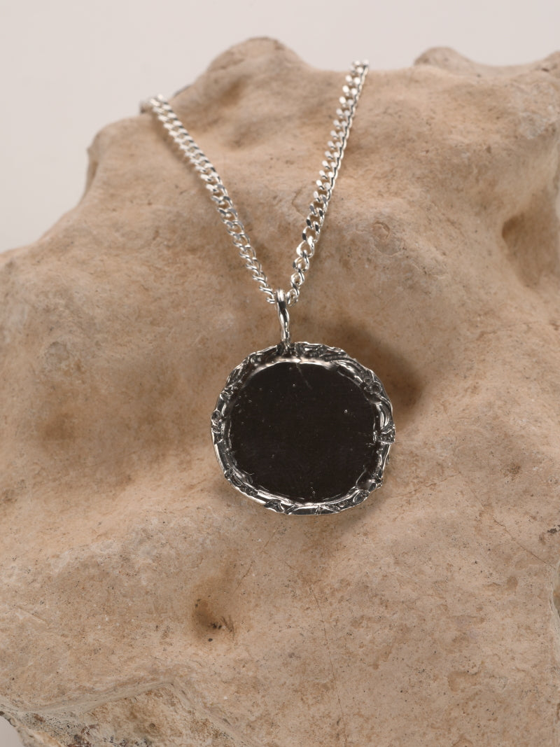 Zilveren ketting en ronde hanger: Felice