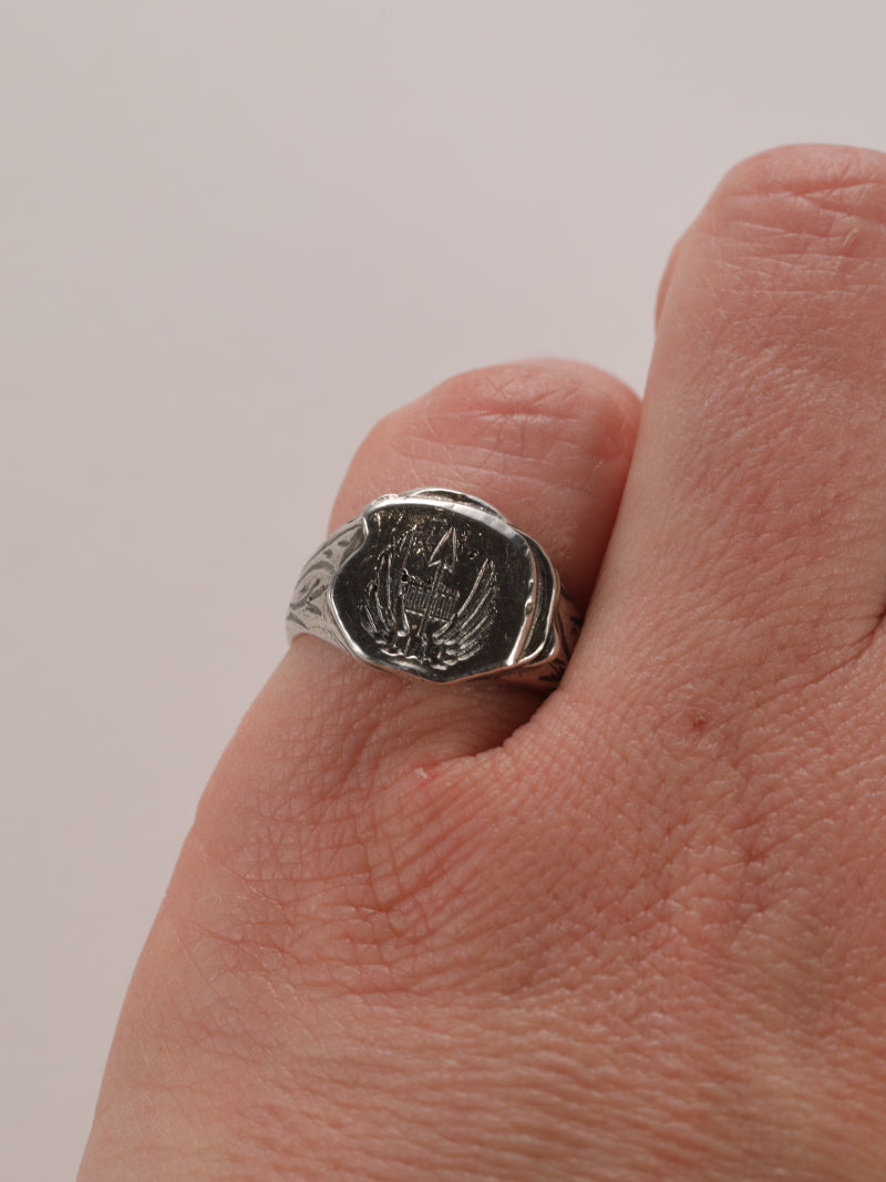 Zegelring in zilver met wapenschild - Karel