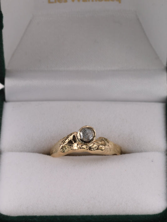 organische ring geel goud 18k diamant verlovingsring rose cut Leuven Vlaams-Brabant