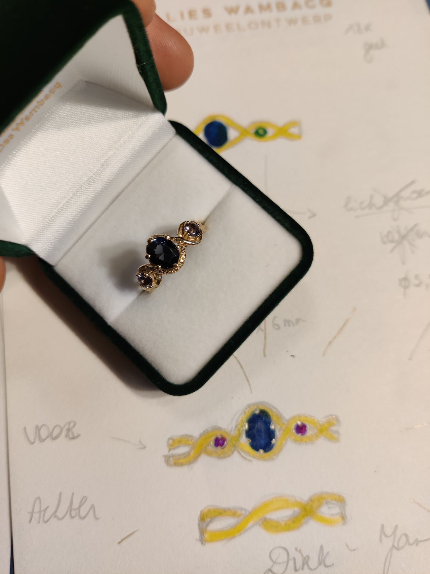 Verlovingsring 18k met diamant: op maat gemaakt