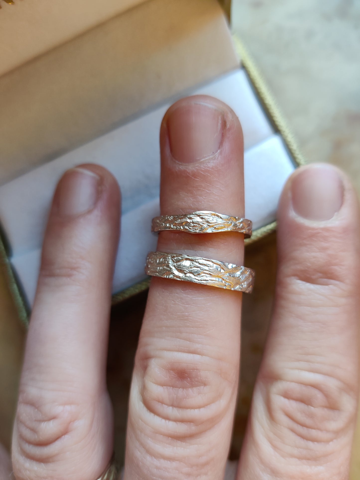 Verlovingsring 18k met diamant: op maat gemaakt
