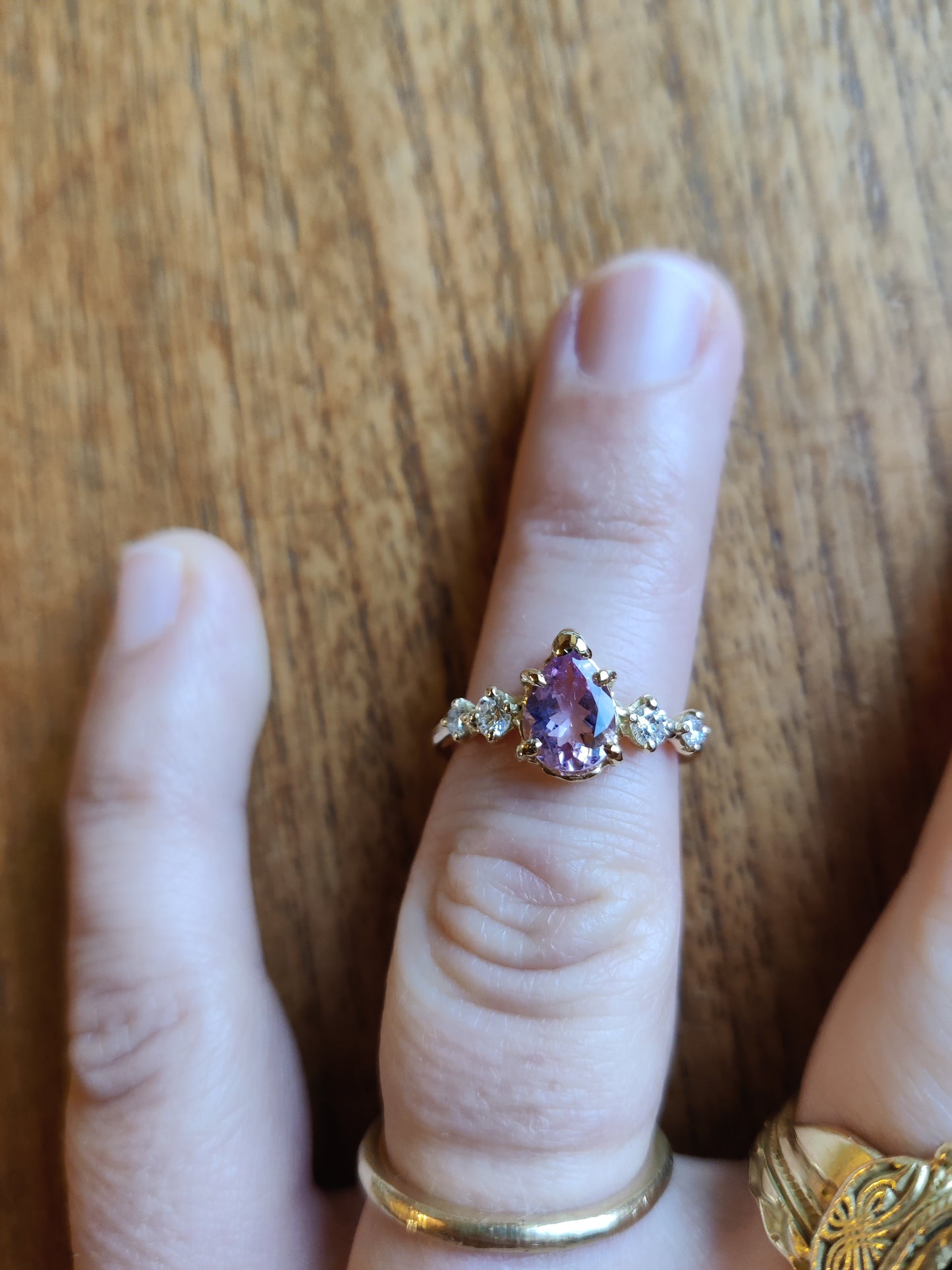 Verlovingsring 18k met diamant: op maat gemaakt