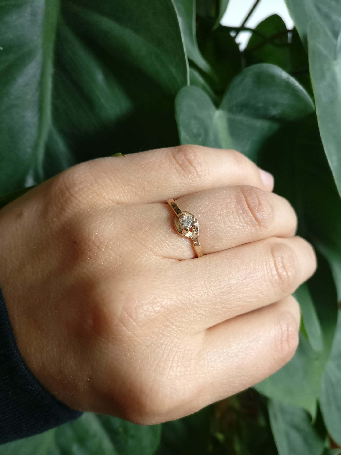 Verlovingsring in 18k rosé goud met diamant: op maat gemaakt