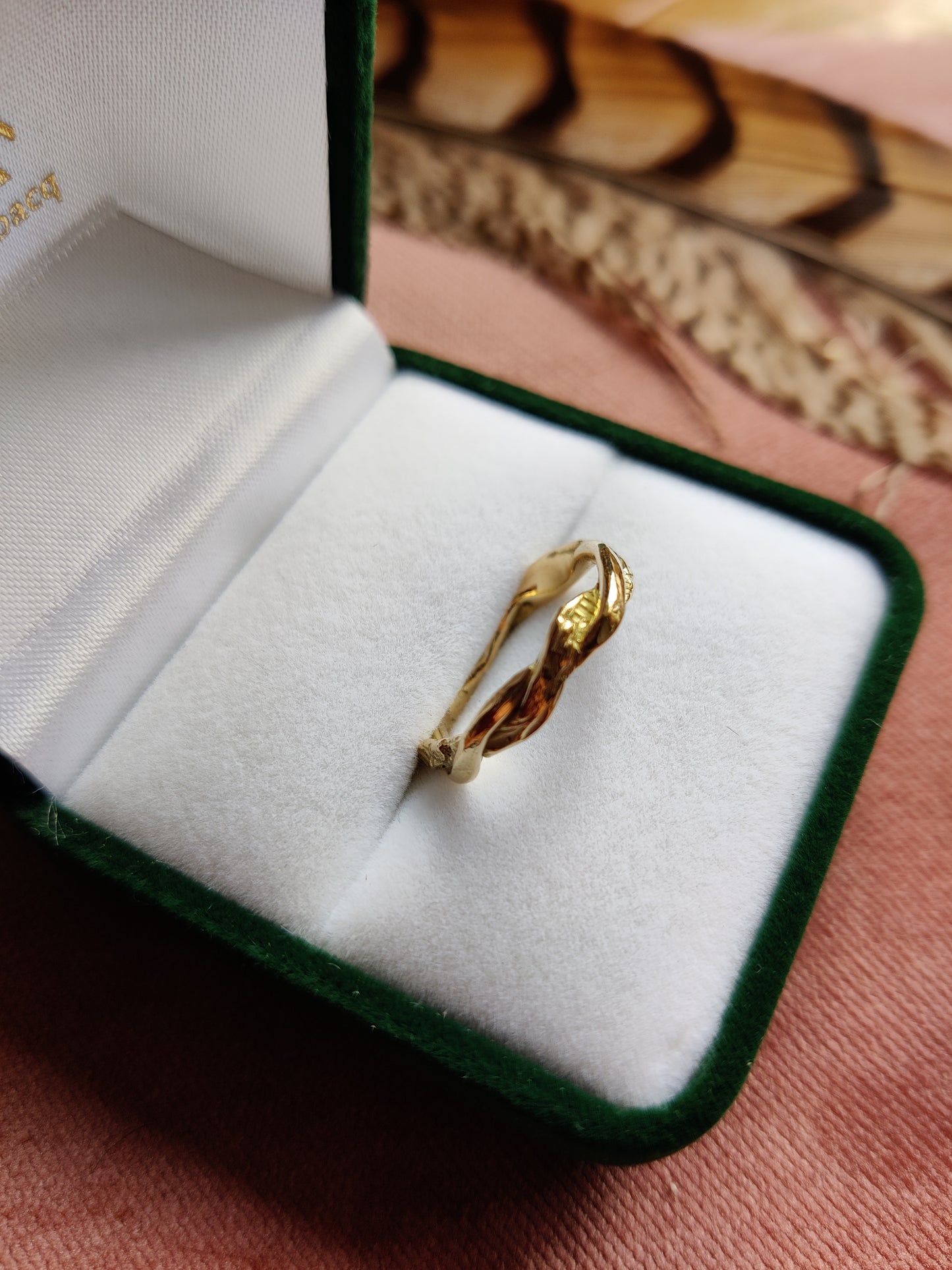 Ring in 18k geel goud: op maat gemaakt