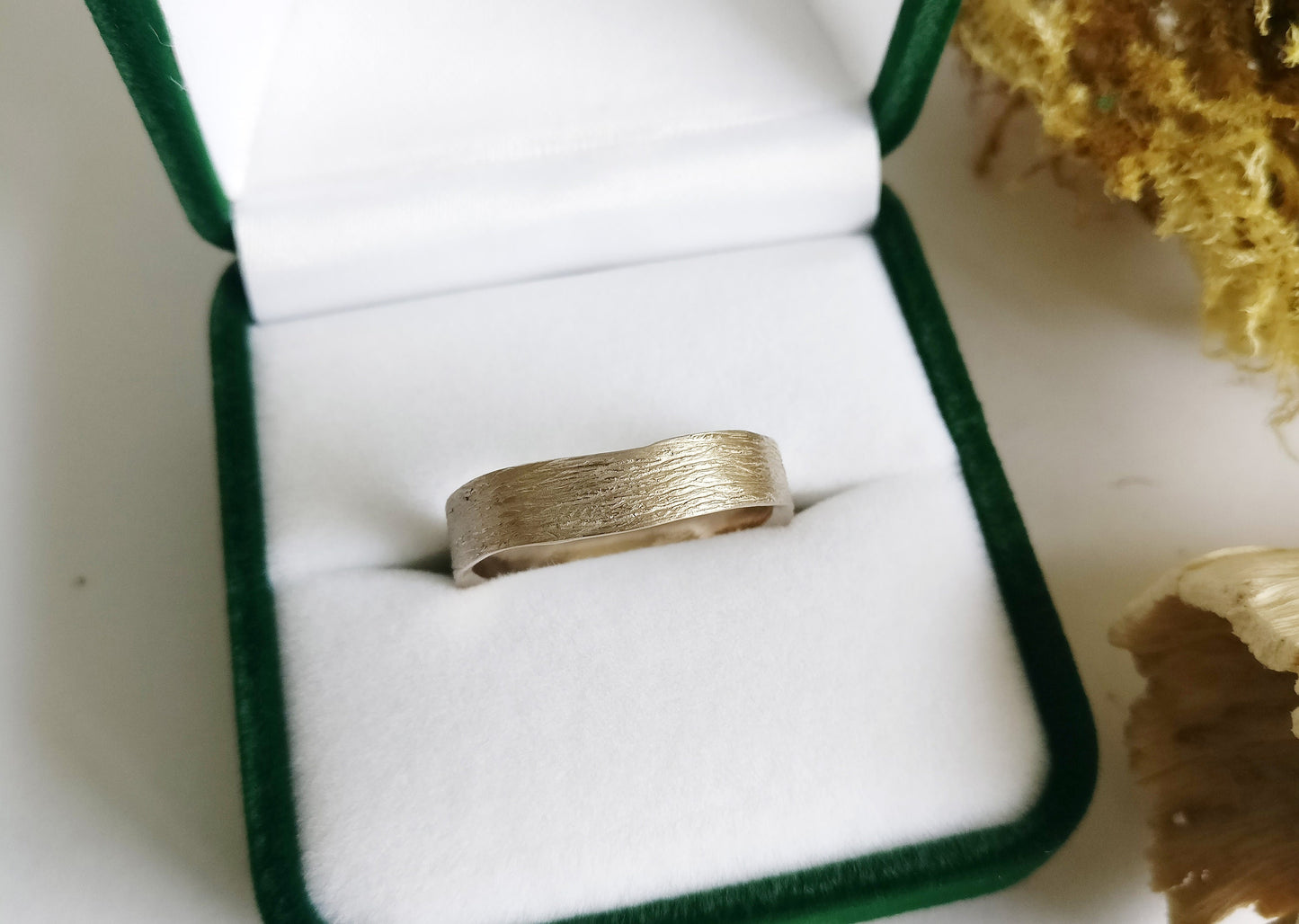 Ring in 18K palladium wit goud: Aragon